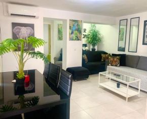 Casita a 3 minutos de la playa con Aire Acondicionado e Internet Roquetas De Mar